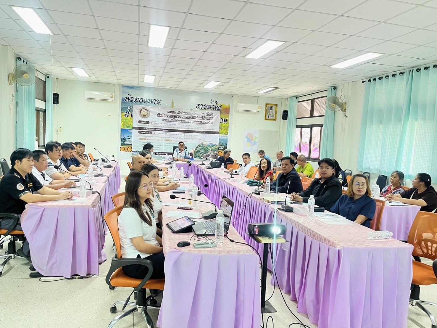 🔷🔹พช.ขุนยวม ร่วมประชุมรับฟังความคิดเห็นของประชาชน ครั้งที่ 1 เพื่อจัดทำผังแนวคิดการวางและจัดทำผังเมืองรวมชุมชนขุนยวม🔷🔹